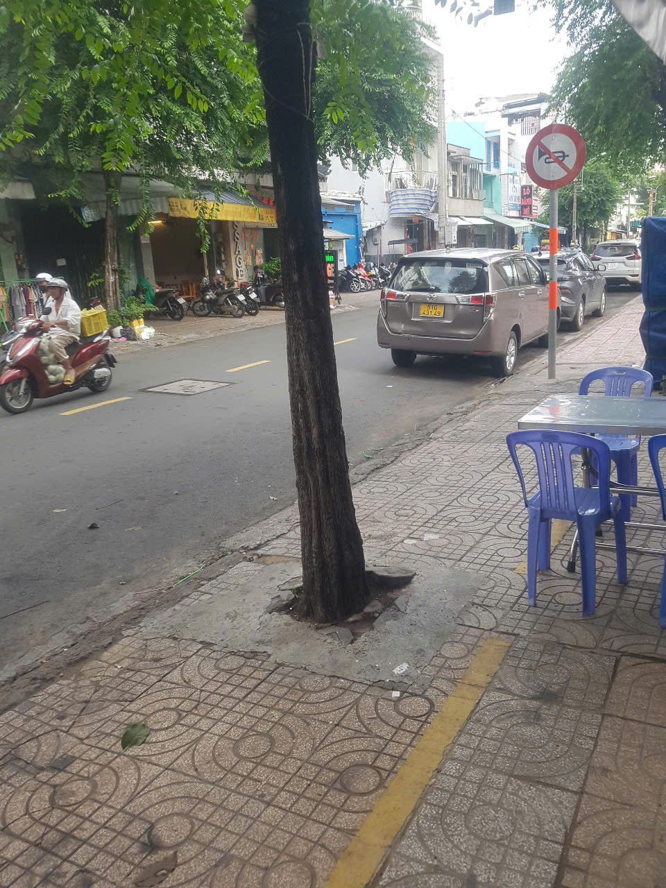 ► CHO THUÊ MẶT BẰNG VỈA HÈ KINH DOANH – BÁN CAFE/ĐỒ ĂN MANG ĐI – QUẬN 5 - Ảnh 2