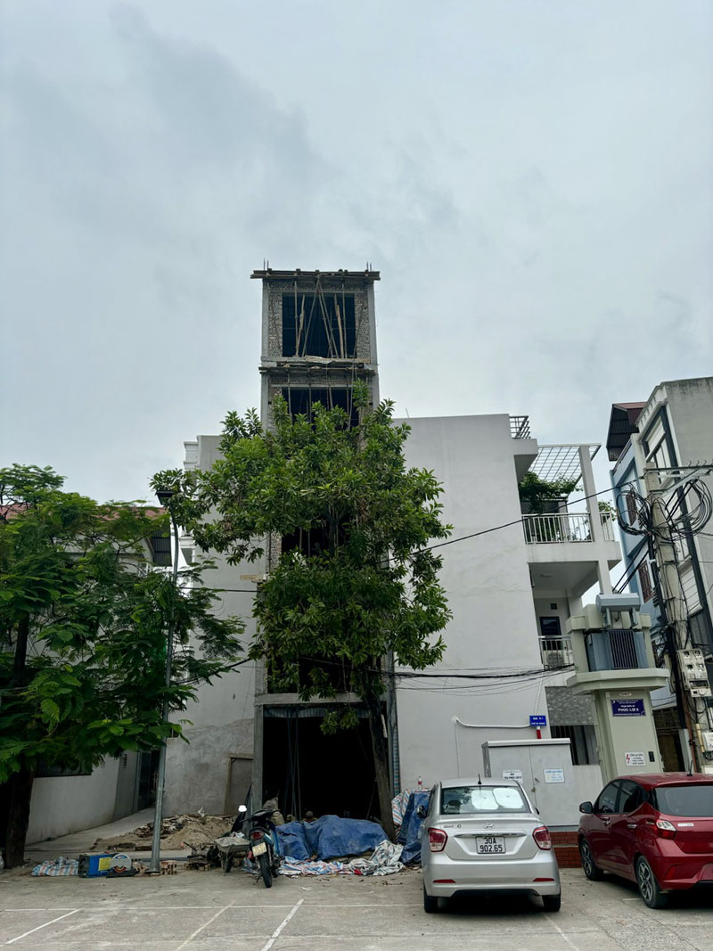 Cần bán 30m2 nhà 6 tầng, view thoáng vĩnh viễn, thang máy, ô tô đỗ cửa tại phố Võ Trung - Ảnh 1