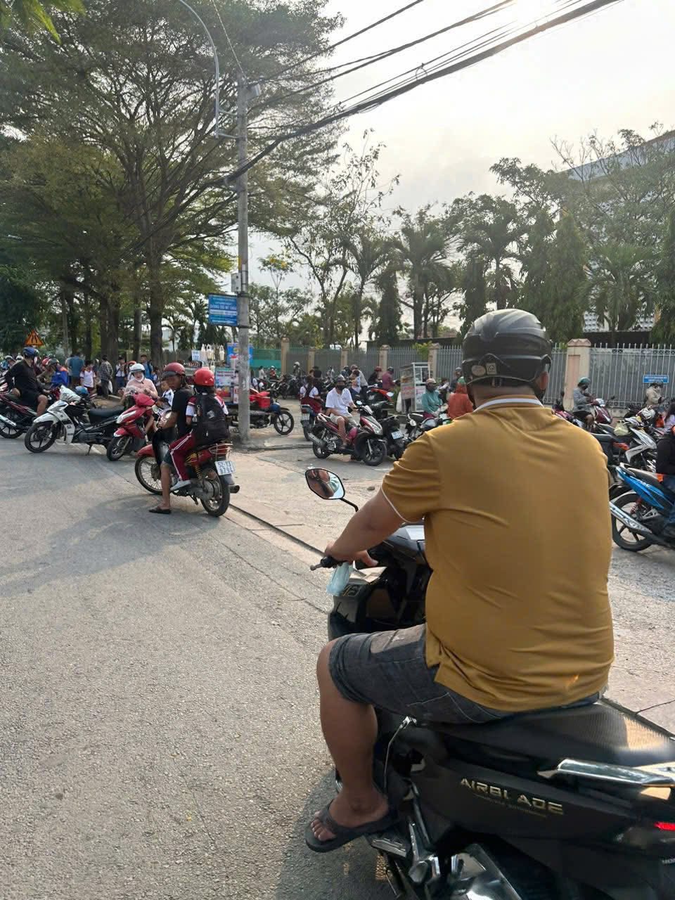 Bán đất mặt tiền 1,1ha Đường Bà Điểm 4 - Ảnh 1