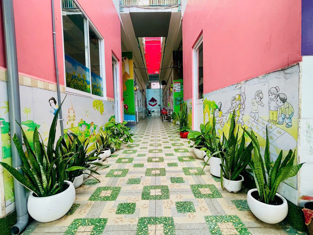 CHỦ gấp bán trường mầm non đường nhựa 8m thông Nguyễn Ảnh Thủ Quận 12 dt 312m2 full thổ cư đúc 3 - Ảnh 4