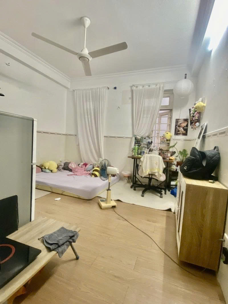 Bán nhà Hẻm 679/ Quang Trung - Chợ Hạnh Thông Tây, 4x17m, 4T - 4PN, 9,8 tỷ. - Ảnh 1