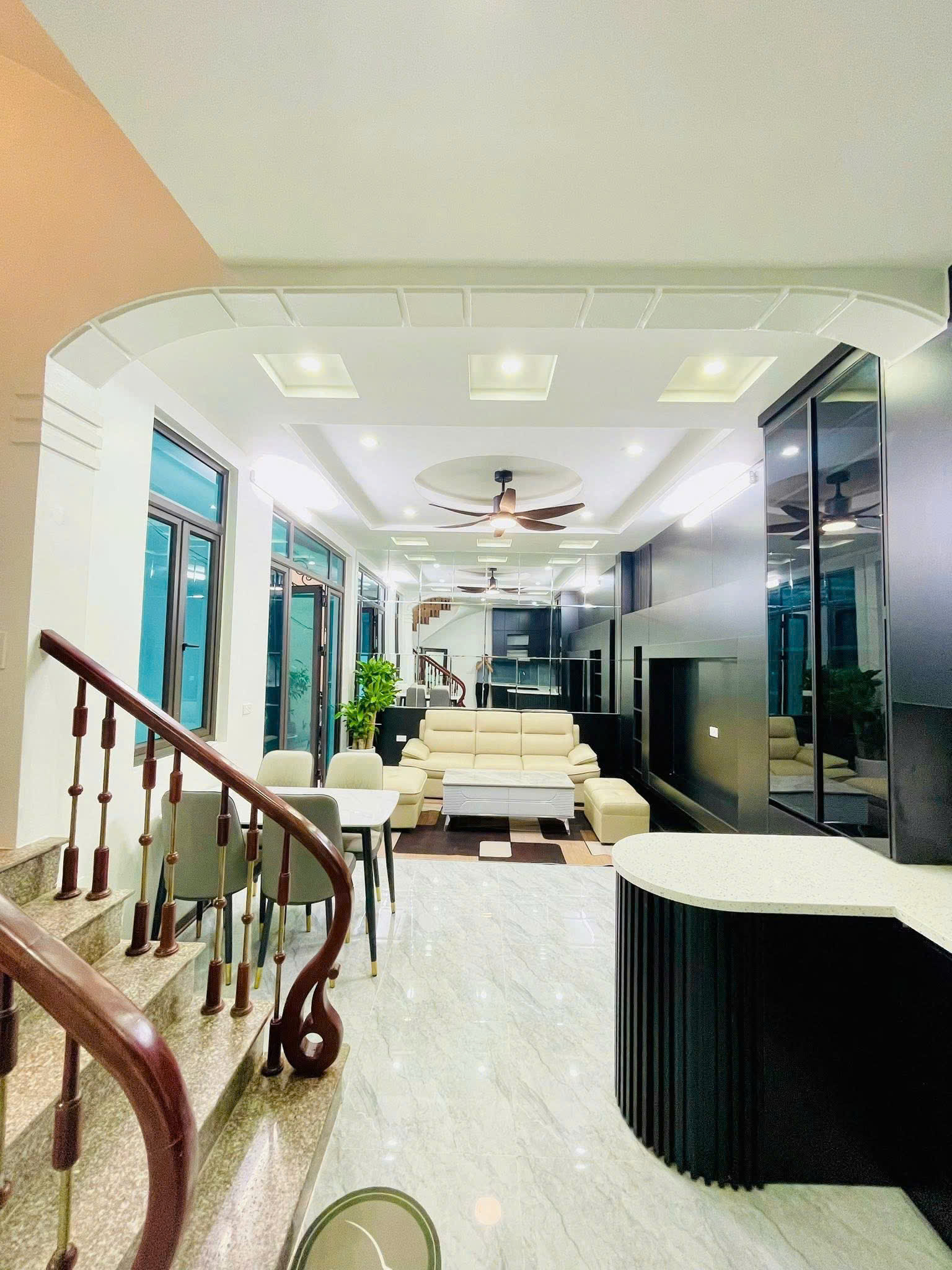 NHÀ XÃ ĐÀN - 50M RA MẶT PHỐ XÃ ĐÀN - NHÀ MƠI DT 34m2 5 tầng mt 5m Giá 8.25 tỷ - Ảnh 1