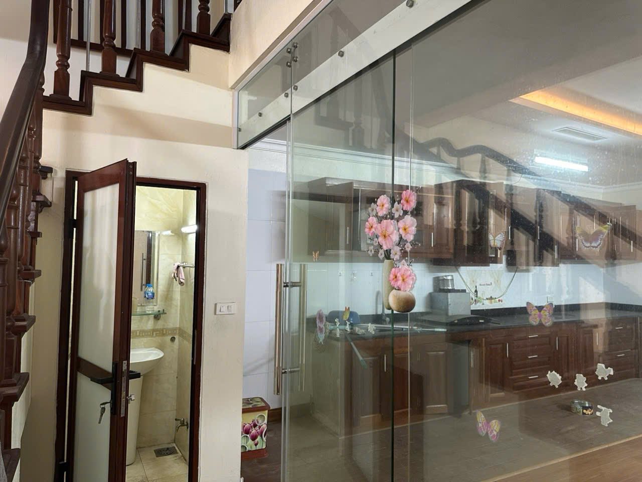 Nhà đẹp long lanh MP Bát Khối, LB giá 16.5 tỷ, 130m2x5T, ẢNH THẬT - Ảnh 1
