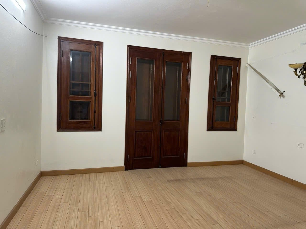 Nhà đẹp long lanh MP Bát Khối, LB giá 16.5 tỷ, 130m2x5T, ẢNH THẬT - Ảnh chính