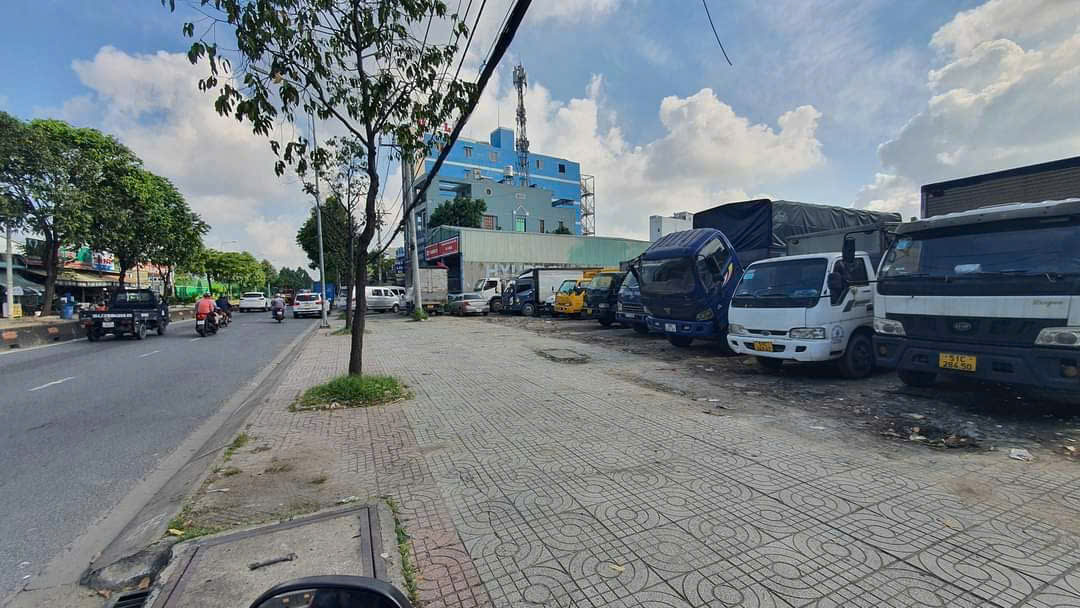 SIÊU PHẨM 489m2 ĐẤT MTKD ĐỈNH CAO LÊ THỊ RIÊNG, KẾ BÊN UBND QUẬN 12 - Ảnh 2