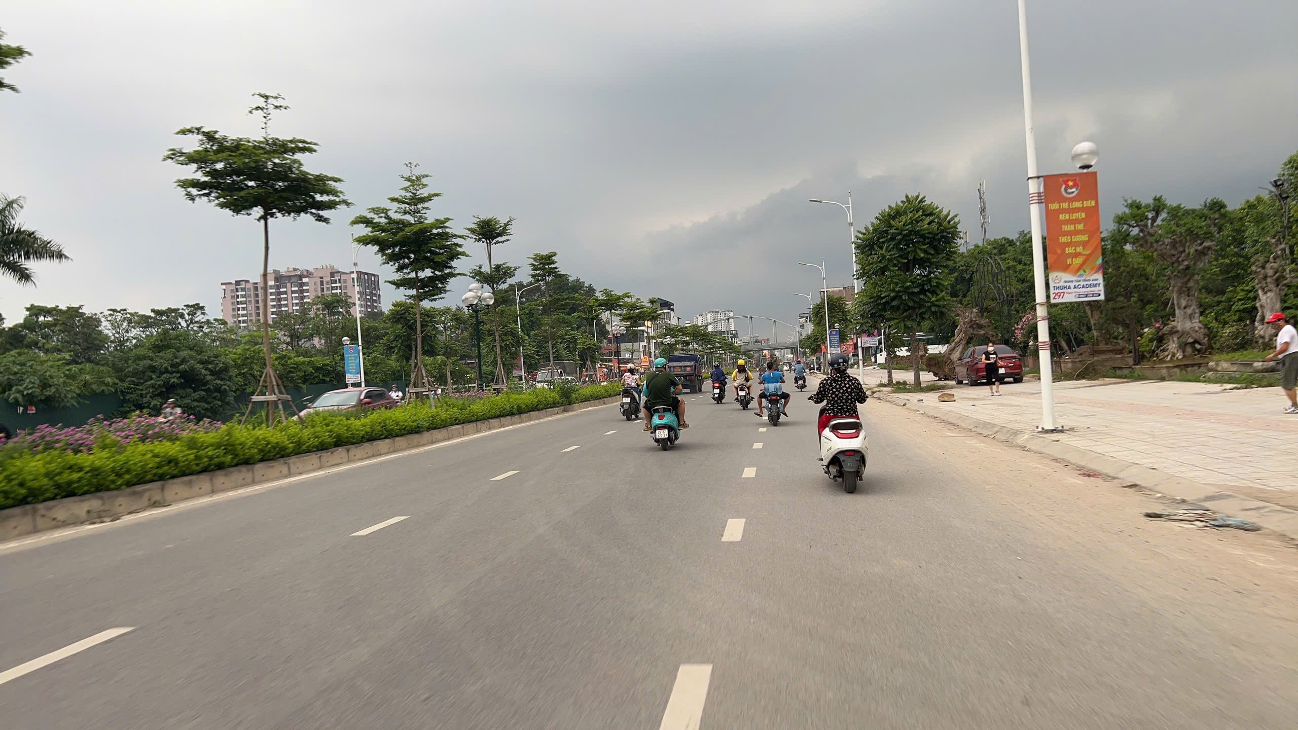 SIÊU HIẾM, NHÀ MỚI NGỌC THỤY 50M, 6T, MT5M, GARA, 7 CHỖ THÔNG, THANG MÁY, ĐẦY ĐỦ NỘI THẤT. - Ảnh 1