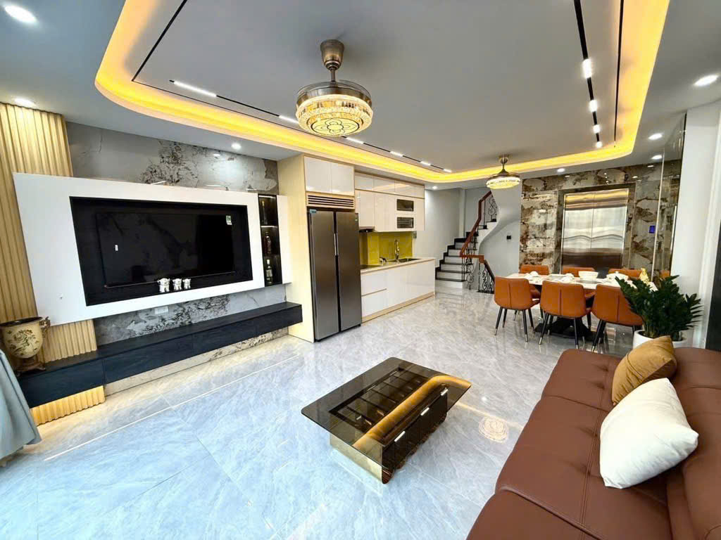 SIÊU HIẾM, NHÀ MỚI NGỌC THỤY 50M, 6T, MT5M, GARA, 7 CHỖ THÔNG, THANG MÁY, ĐẦY ĐỦ NỘI THẤT. - Ảnh 5