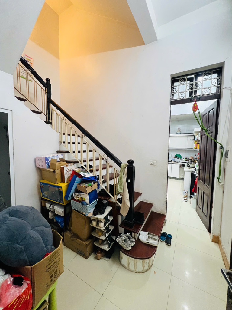 Bán nhà Láng, Đống Đa, ngõ ba gác, gần phố 77m2, 4 tầng, Mt 4.4m, chỉ 19.1 tỷ - Ảnh 2