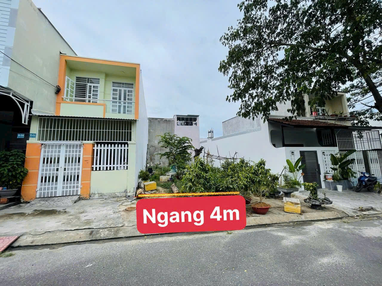 Bán lô đất tái định cư đất lành đường 13m lô sạch đẹp giá 2 tỉ 700 triệu.<br>Diện tích : 64m2 ngang - Ảnh chính