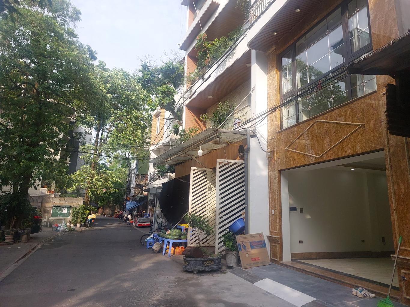 BÁN NHÀ NGỌC LÂM 23 tỷ 55m NGÕ Ô TÔ ĐỖ CỬA,KINH DOANH,LONG BIÊN - Ảnh 1