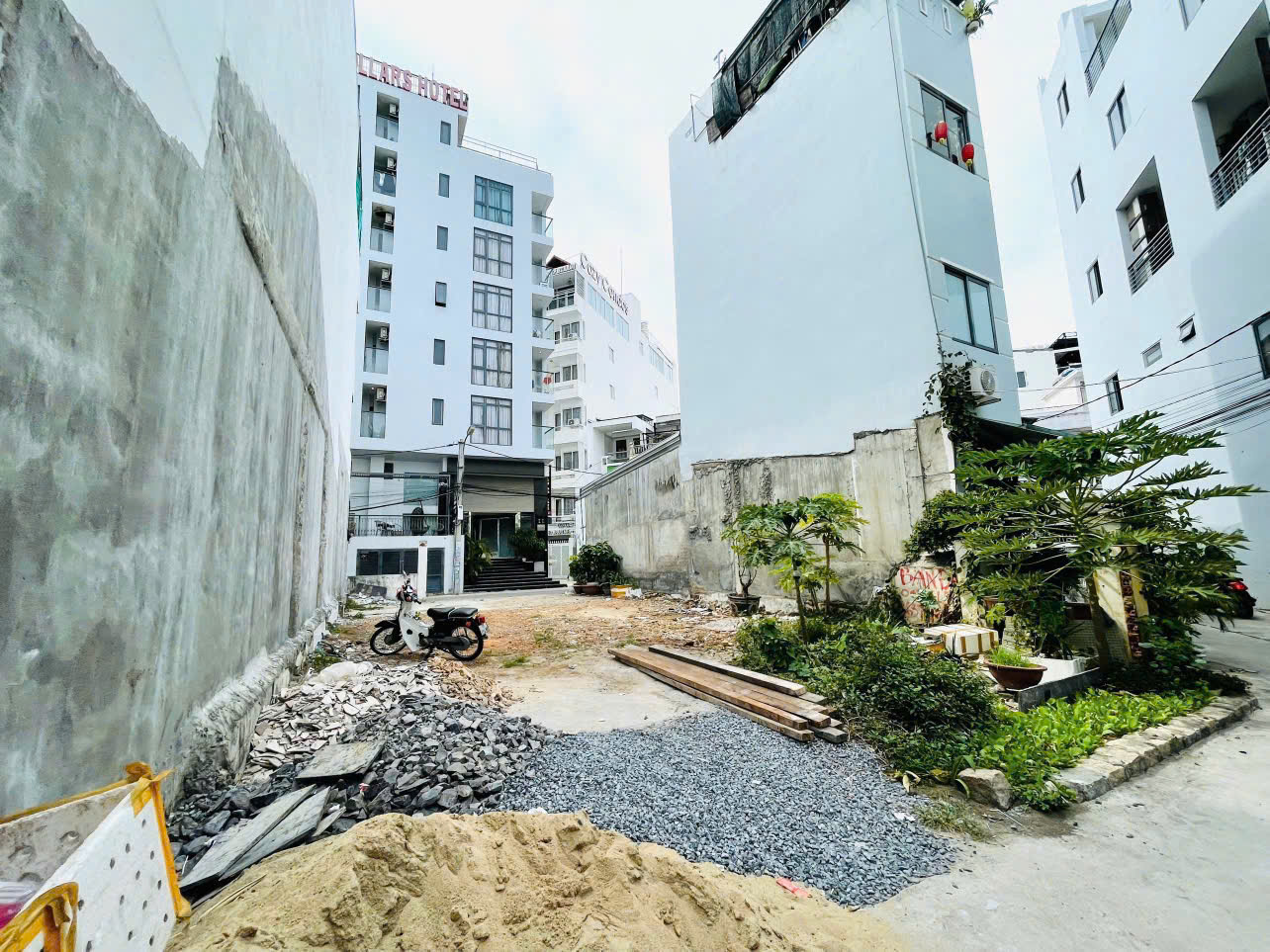 Bán đất phù hợp xây khách sạn, căn hộ khu Tuệ Tĩnh phố Tây Nha Trang.dt 159,1m2 giá bán 22ty270 tr - Ảnh chính
