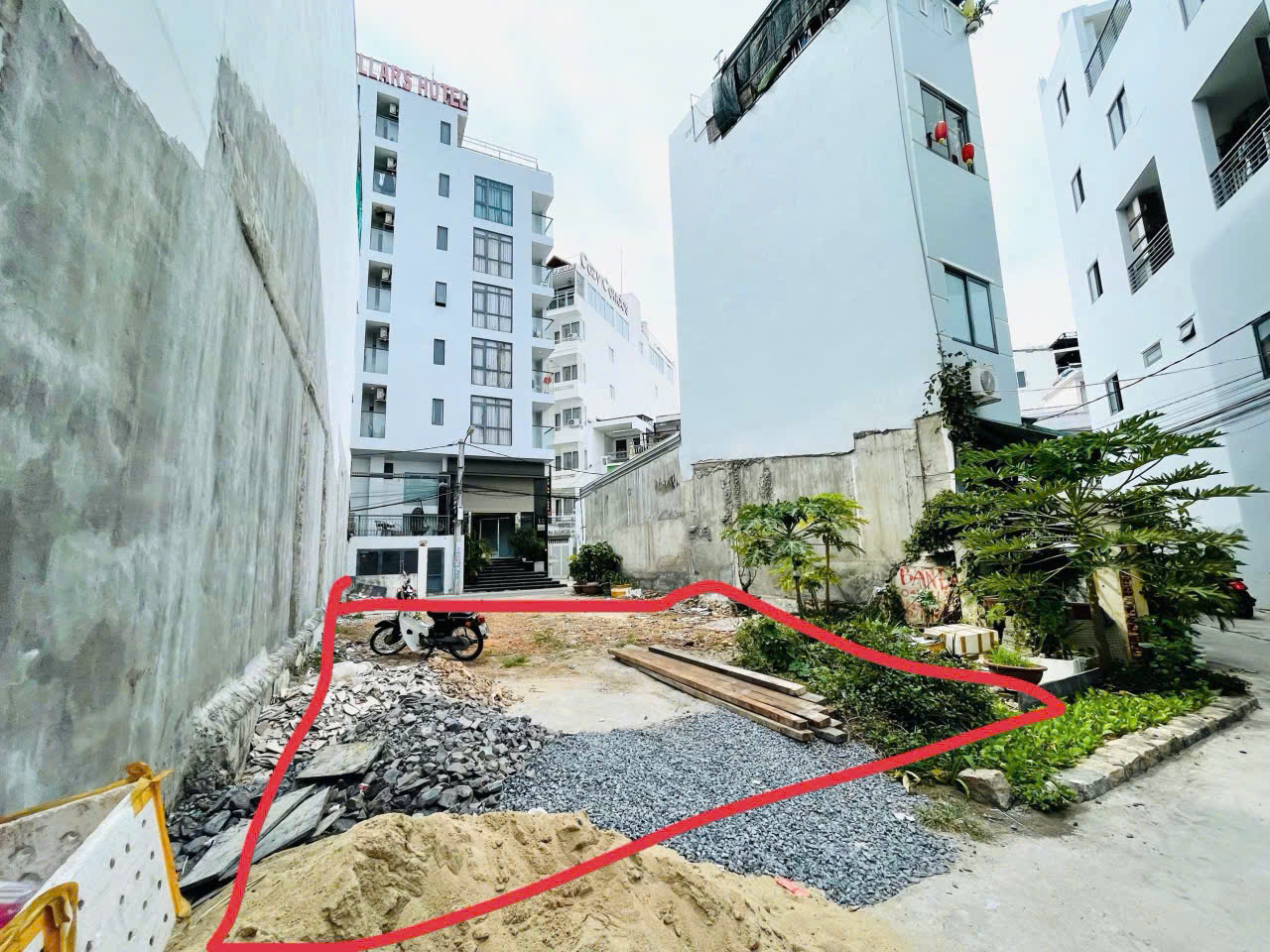 Bán đất phù hợp xây khách sạn, căn hộ khu Tuệ Tĩnh phố Tây Nha Trang.dt 159,1m2 giá bán 22ty270 tr - Ảnh 1
