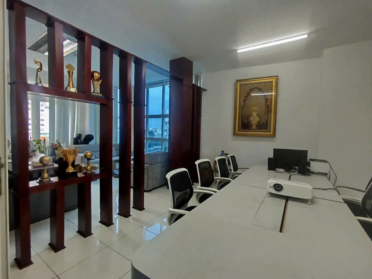 Bán tòa nhà 7 Mặt tiền Phạm Văn Đồng - ngay Gigamail,  8x30m, HĐT 100tr. chào 68 tỷ. - Ảnh 2