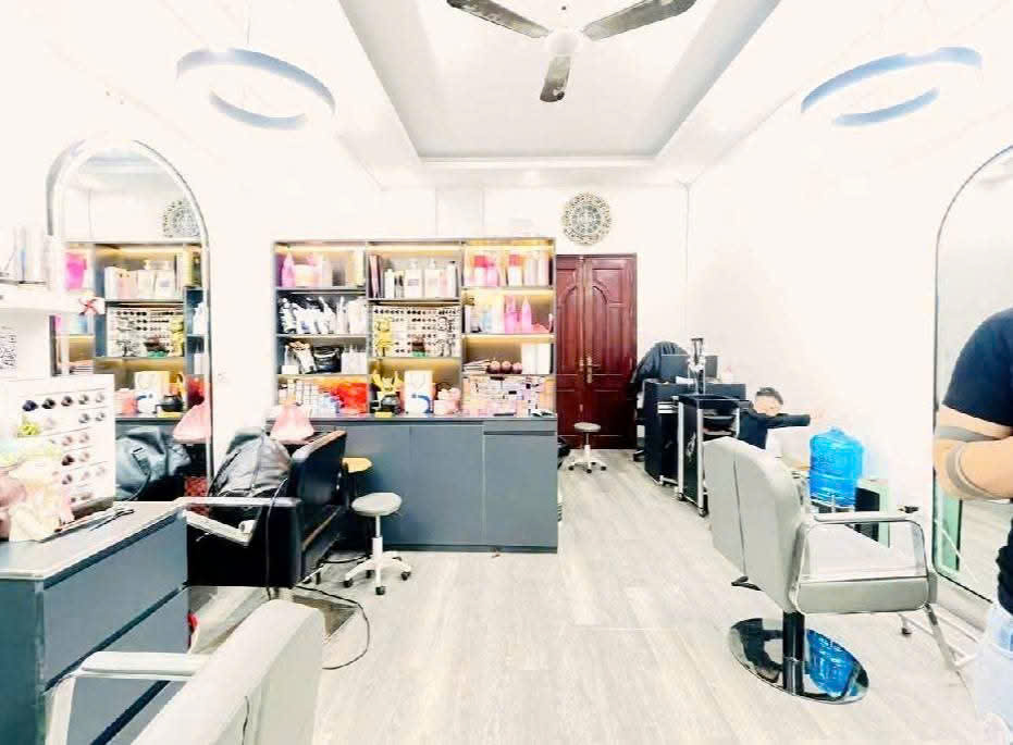 BÁN NHÀ CẦU GIẤY, LÔ GÓC CỰC THOÁNG, ÔTÔ ĐỖ CỬA, DÂN XÂY, KINH DOANH, 45M2 GIÁ 13 TỶ 480 - Ảnh 1