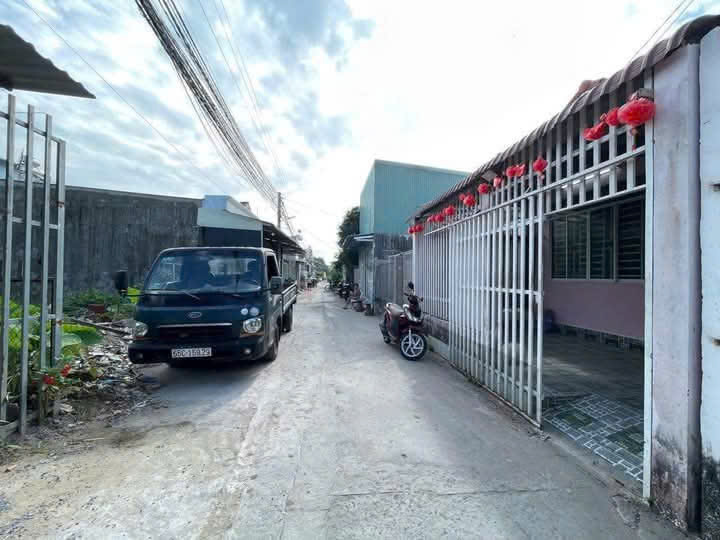 TÂN HIỆP 4, HÓC MÔN – NHÀ CẤP 4 DT 94M² – NGANG 5M – SHR – GIÁ NHỈNH 1 TỶ - Ảnh chính