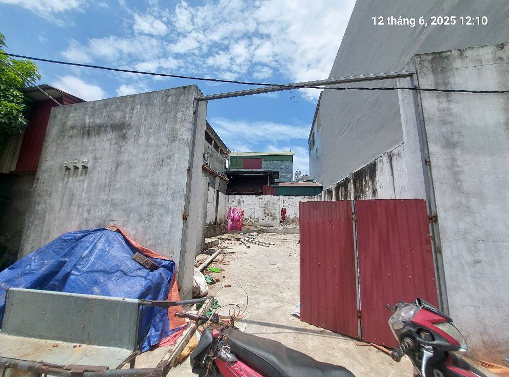 Bìa làng Dục Tú, 106m2, mt8m, ô tô tránh 9.6 tỷ. - Ảnh chính