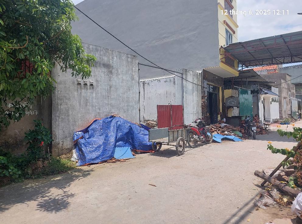 Bìa làng Dục Tú, 106m2, mt8m, ô tô tránh 9.6 tỷ. - Ảnh 2