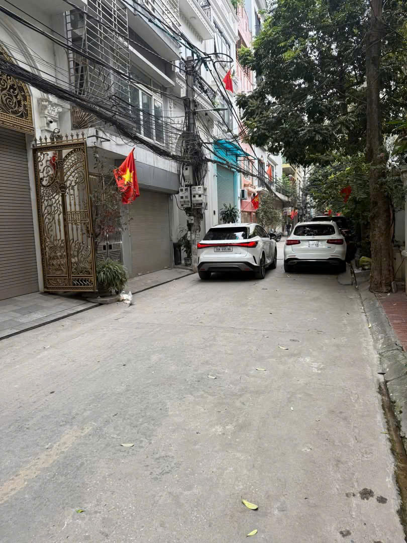 SỞ HỮU NGAY CĂN NHÀ ĐẸP - GIÁ TỐT - Vị Trí Đắc Địa Tại Ngõ 147A Phố Tân Mai (To) Gần Hồ Đền Lừ, - Ảnh chính