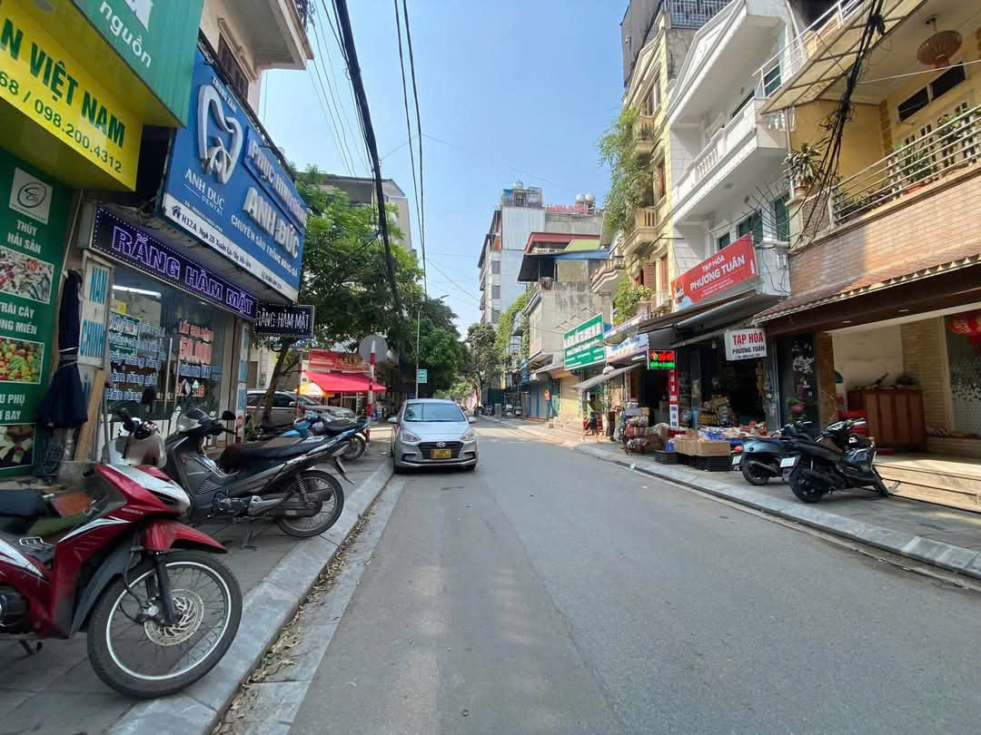 BÁN NHÀ NGUYỄN PHONG SẮC, PHÂN LÔ, ÔTÔ TRÁNH, VỈA HÈ, KINH DOANH, 61M2 GIÁ 22 TỶ - Ảnh 2