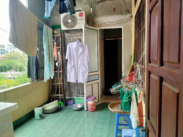Nhà Phạm Văn Đồng 2 tầng, ngõ nông 5,4 tỷ - Ảnh 1