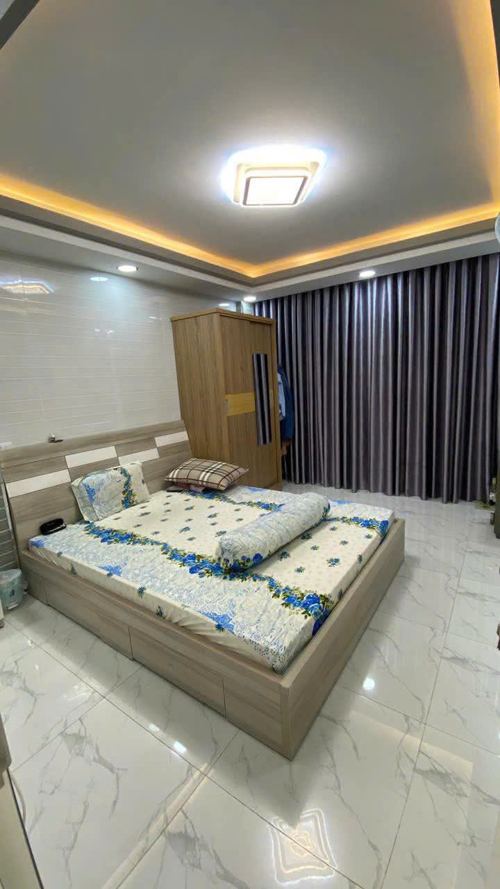 Bán nhà mới  MTKD đỉnh 10M Đội Cung quận 11 dt 33m2- 3 tầng chỉ 6.5 tỷ tl - Ảnh 2
