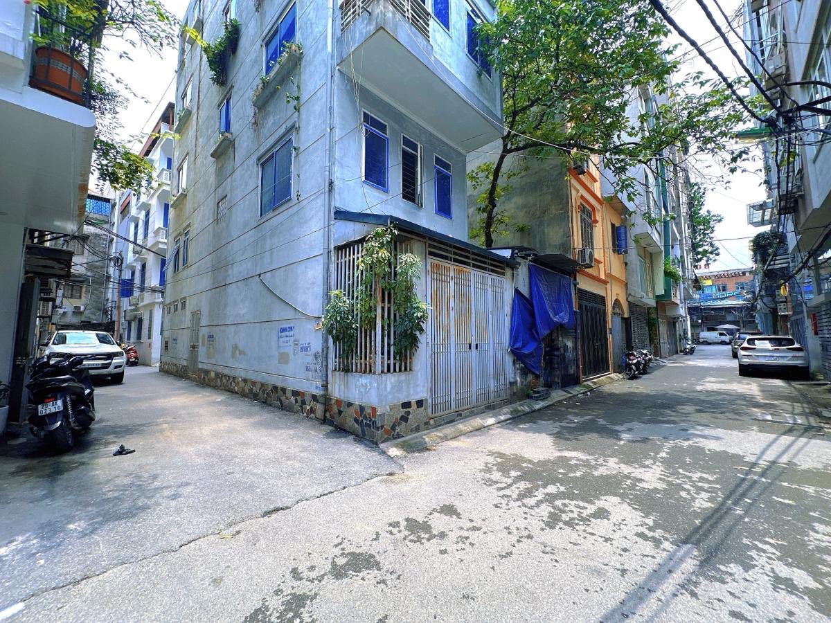 BÁN NHÀ PHÂN LÔ 63m2 Hai MẶT TIỀN hơn 6m CẦU GIẤY  5 TẦNG  GIÁ CHỈ 18 TỶ - Ảnh 1