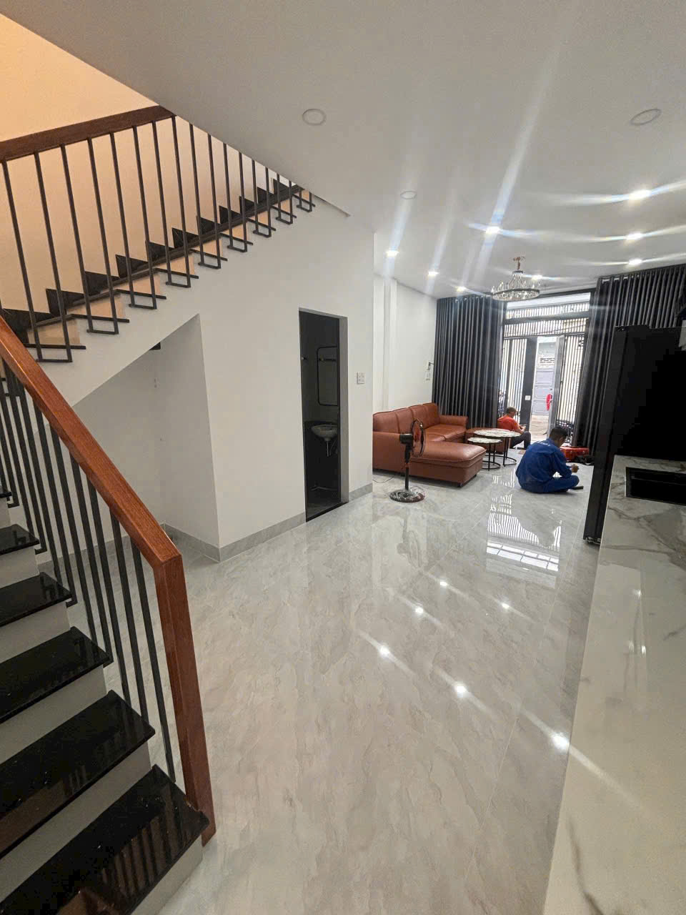Bán Nhà hẻm 3m đường 2/4 1 trệt 1 lầu có sổ hồng hoàn công - Ảnh chính