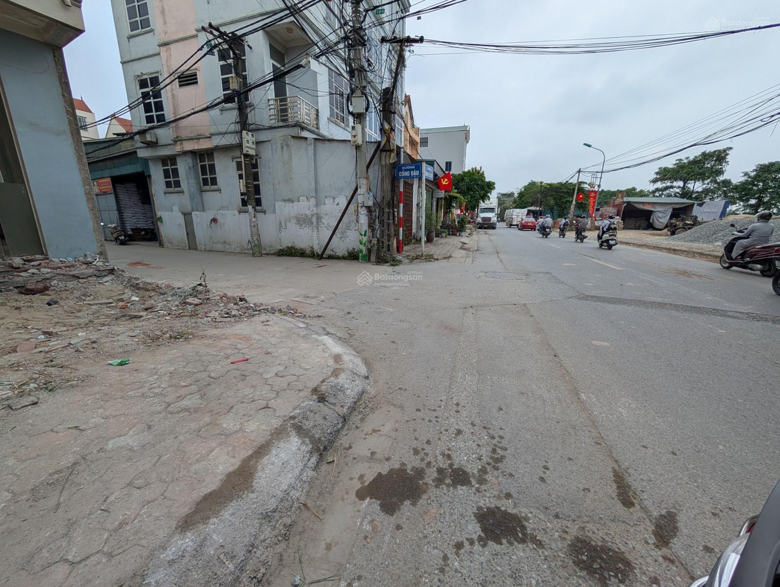 BÁN LÔ ĐẤT "HIẾM" ĐƯỜNG 422 PHÂN LÔ Ô TÔ GẦN PHỐ XE BUÝT - 55M CHỈ 6TỶ - Ảnh 1