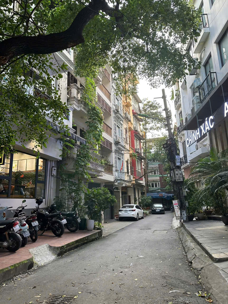 Nhà ở vị trí cực vip,ngay mặt phố phân lô,vỉa hè kinh doanh,ô tô tránh,sổ vuông đẹp, 17 tyr5,Trần - Ảnh 1