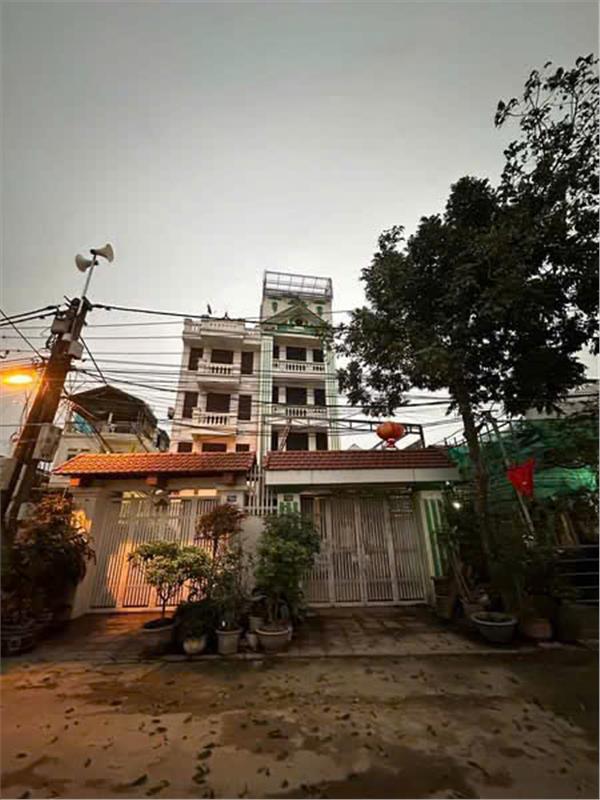 BÁN ĐẤT LÔ GÓC CẦU GIẤY  Ô TÔ, NGÕ THÔNG,  MẶT TIỀN RỘNG 9M, 221M CHÀO 54 TỶ - Ảnh chính