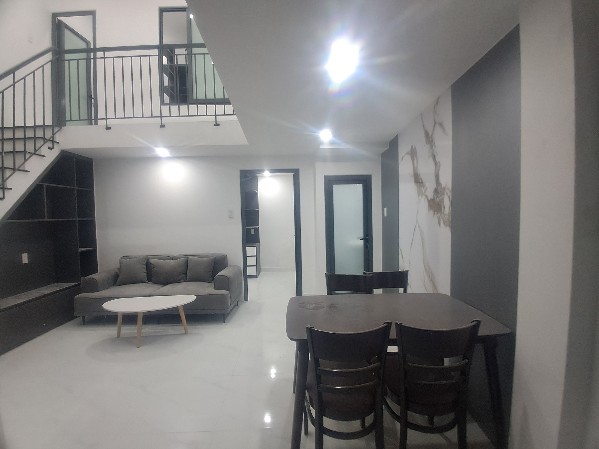 ► Nhà 60m ra MT Hải Phòng đối diện Ga Tàu, 44m2, lửng đúc 2PN, 2.45 tỷ - Ảnh chính