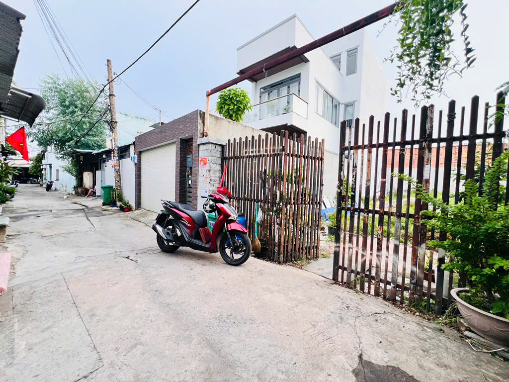 LÔ ĐẤT ĐẸP (21x25) - 522M² - VUÔNG A4 - PHÂN LÔ - XÂY BIỆT THỰ VƯỜN - GIÁP Q12 - Ảnh 2