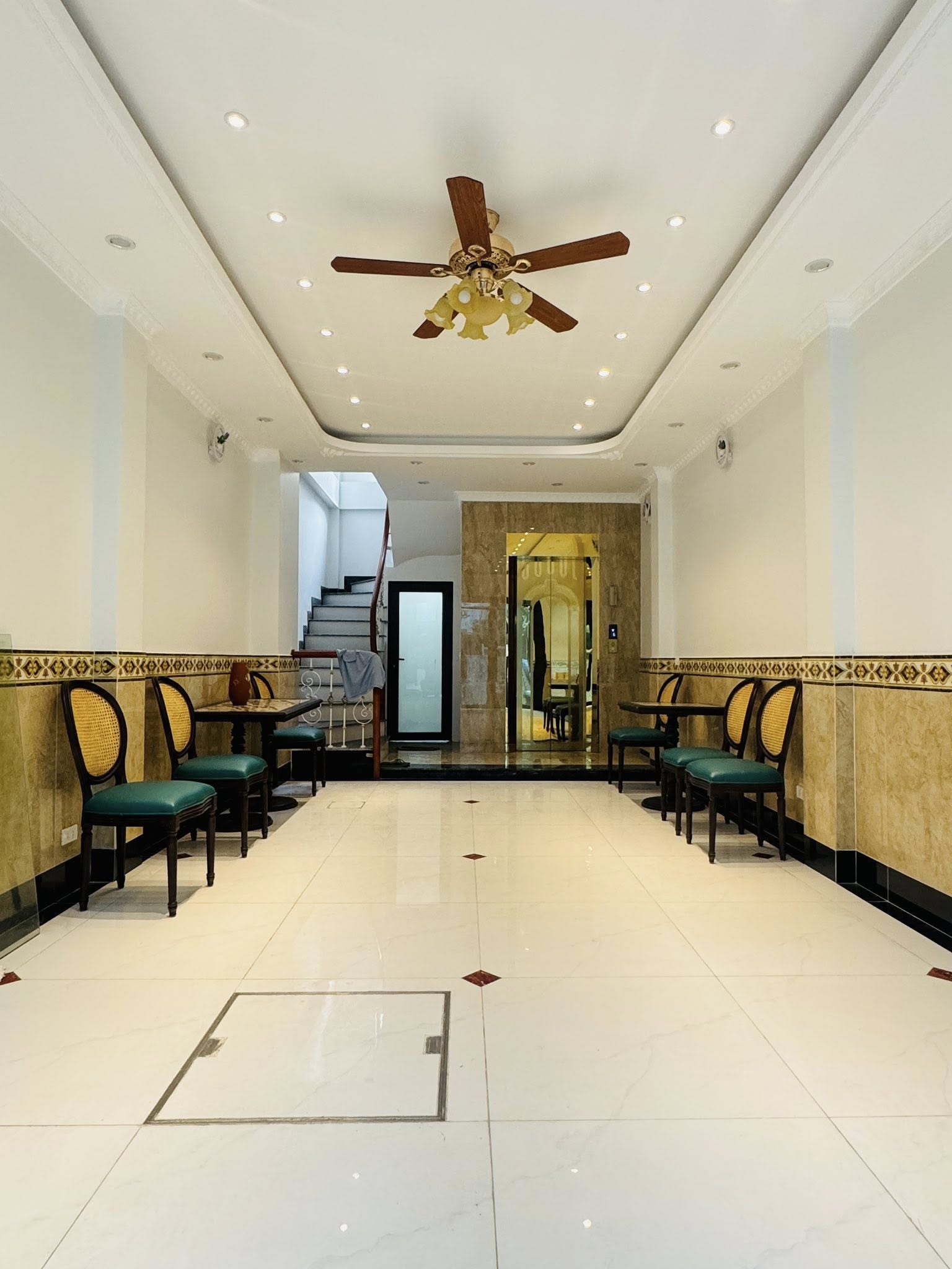Bán Nhà Ngọc Thụy 50m2 7T Dân Xây 2 Thoáng 13 Tỷ, Ô Tô Đỗ Cửa, Full Nội Thất - Ảnh 1