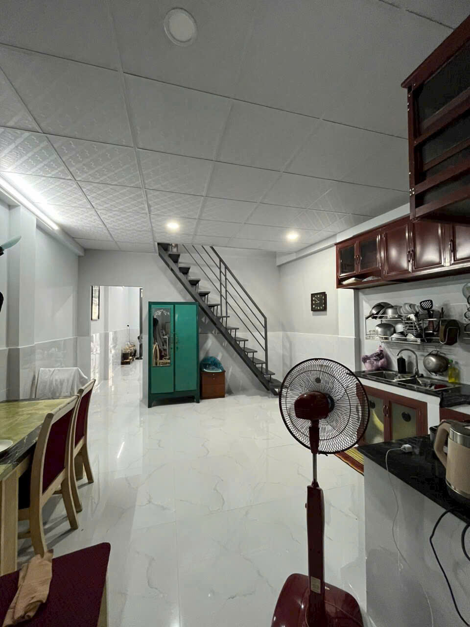 Bán nhà 1T1L P. Bửu Hoà, đường xe tải, sổ riêng hoàn công chỉ 2tỷ350 - Ảnh 3