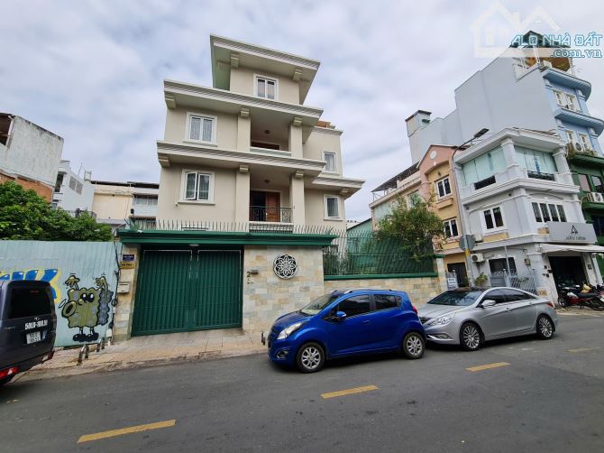 Biệt Thự Vị Trí Vàng 3 MT Nguyễn Thành Ý, P.Đakao, Quận 1 - 12.50 x 19m - CN: 239m2 - 140tỷ TL - Ảnh chính