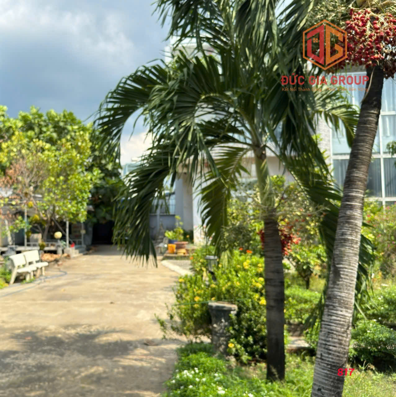 Bán căn biệt thự sân vườn gần 1000m2, gần cầu Hoá An, đường nhựa 6m, giá tốt - Ảnh chính