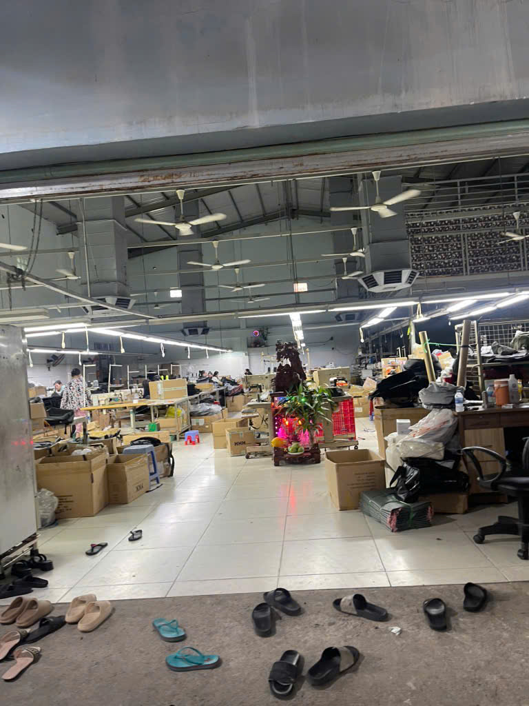 NHÀ XƯỞNG FULL THỔ CƯ, GIÁ RẺ NHẤT – HXT, CÁCH MT TRẦN THỊ HÈ CHỈ 50M! - Ảnh 1