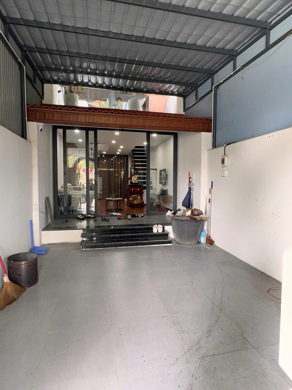 BÁN NHÀ 2 TẦNG KIÊN CỐ – GẦN CÔNG VIÊN NGÔ CHI LAN, HẢI CHÂU - Ảnh 1