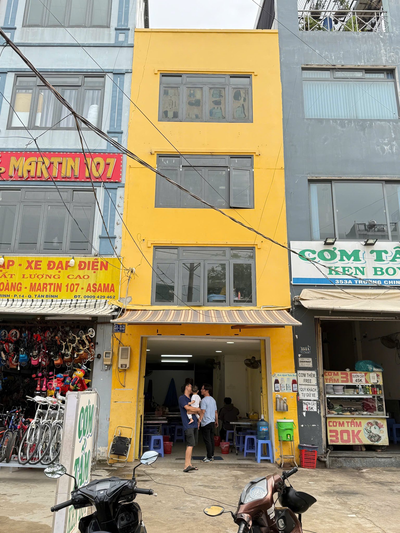 Cần bán nhà mặt tiền đường Trường Chinh, P.14, Q. Tân Bình. Diện tích 4x17m, giá 19 tỷ. - Ảnh 1