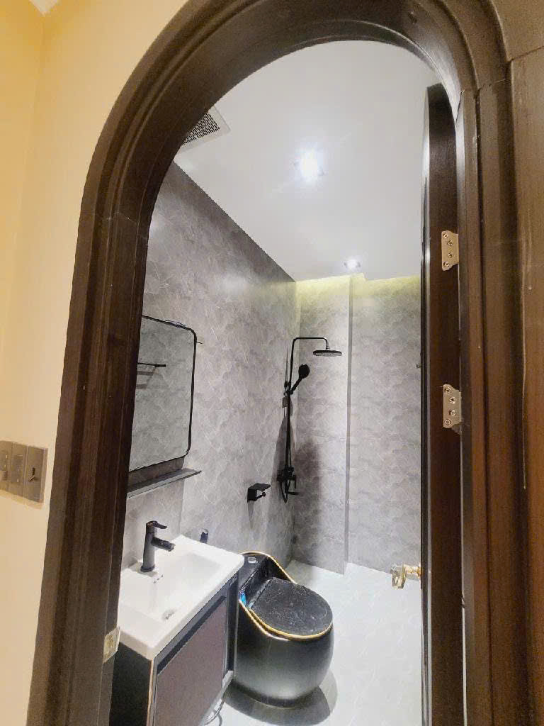 SIÊU PHẨM MT 5 TẦNG - SHOPHOUSE THÀNH ĐÔ 2 TÔ NGỌC VÂN - GIÁ 12.6 TỶ - Ảnh 4