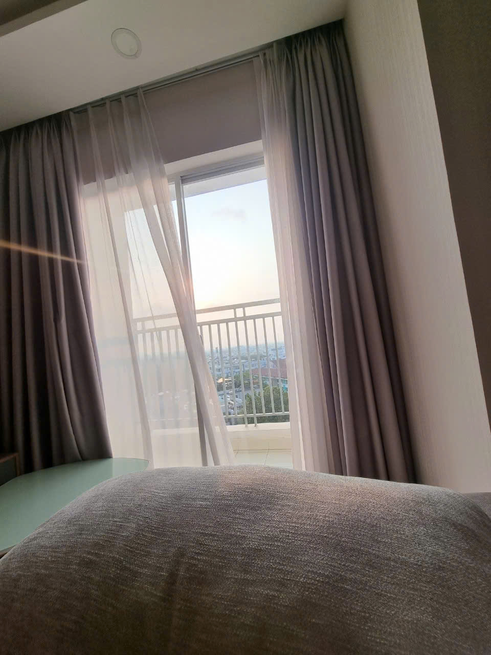 Bán Chung Cư Bluesky tower Q2, Liền Kề GLobal, Giá Sốc. Căn Góc tầng đẹp 2PN 2WC 2,4 tỷ, 66m2 - Ảnh 3
