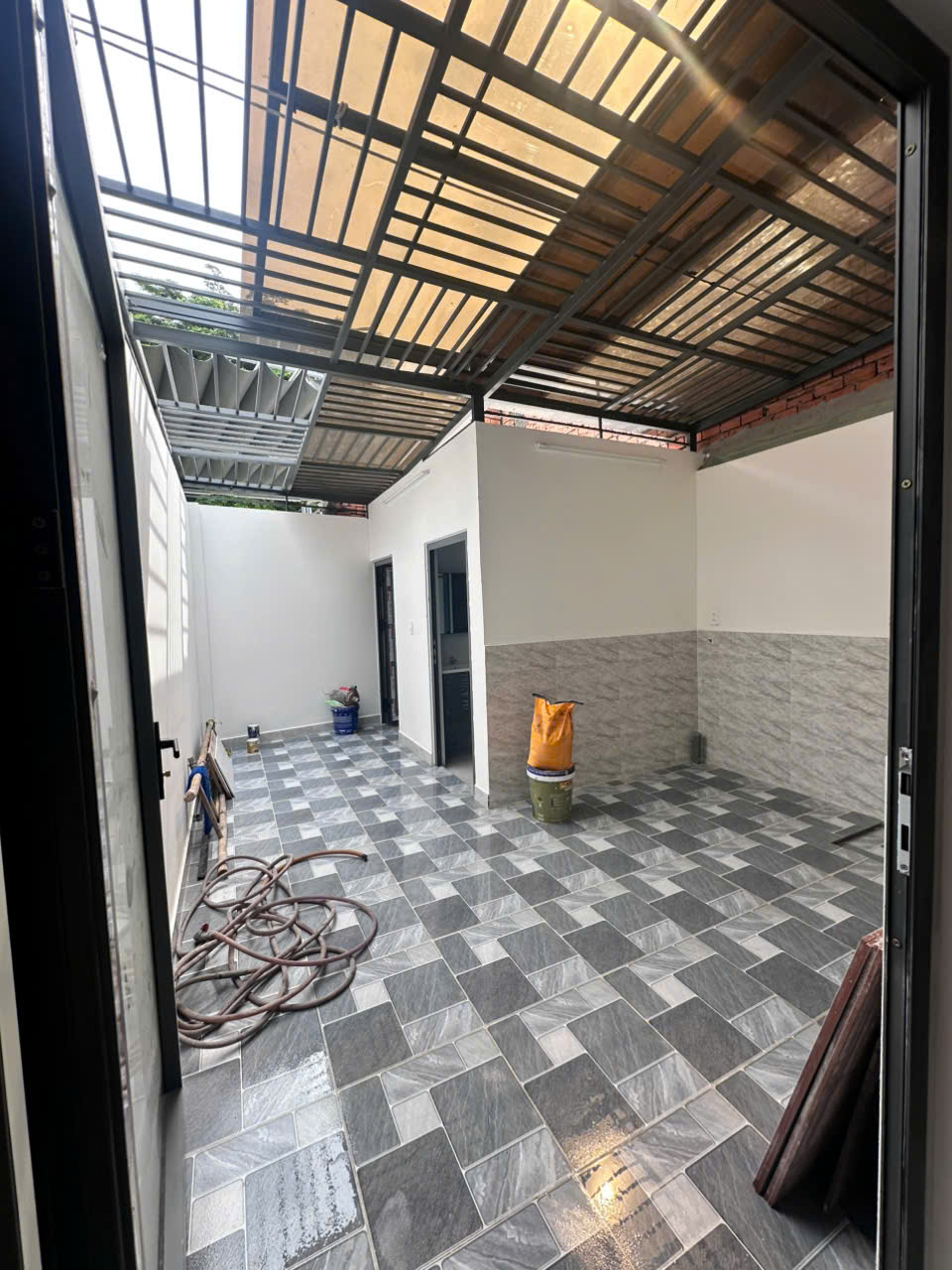BÁN NHÀ MẶT TIỀN ĐƯỜNG BÙI VĂN NGỮ – HÓC MÔN – DIỆN TÍCH KHỦNG 4.1 x 52m – NHÀ MỚI CHƯA QUA SỬ DỤNG - Ảnh 4