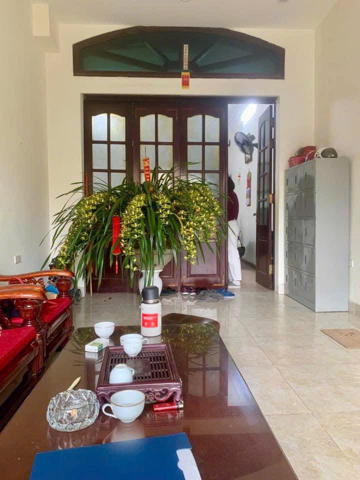 Bán nhà Mặt Phố Mai Dịch, Cầu Giấy 70m 4 Tầng 22.5 Tỷ, Vị trí đẹp, K.D đỉnh - Ảnh 1