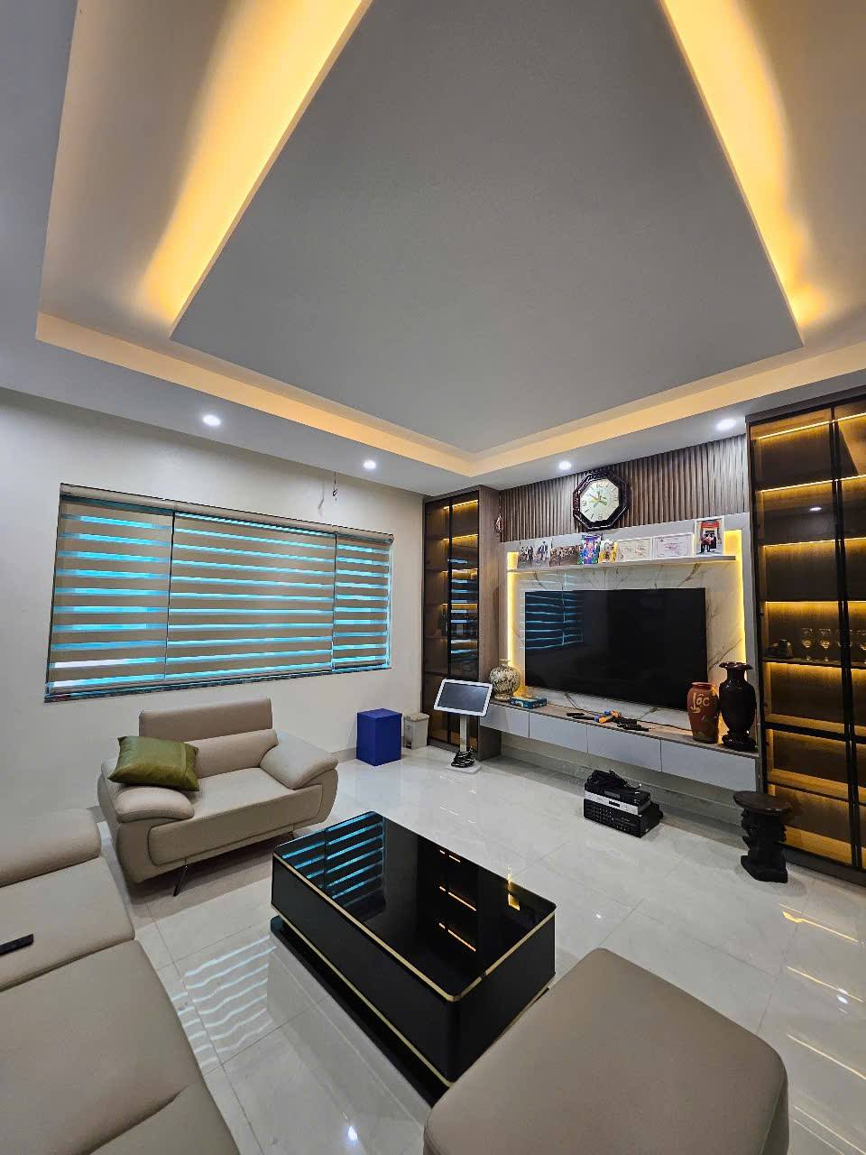💥VIP💥Phân lô Mạc Thái Tổ, Cầu Giấy 65m 7T Thang máy, Ô tô vòng quanh, 33 tỷ - Ảnh chính