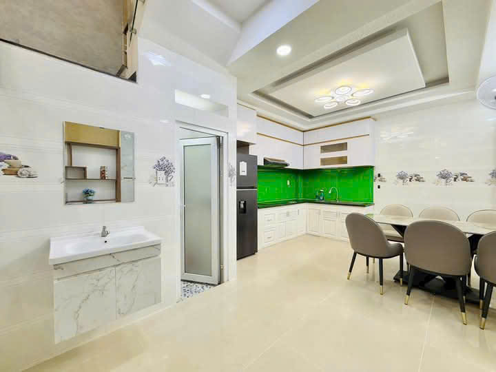 Bán nhà Quang Trung p8 Gò Vấp, khu đồng bộ hẻm 6m, 4 phòng ngủ, full nội thất, giá chỉ 7 tỷ nhỉnh - Ảnh 2
