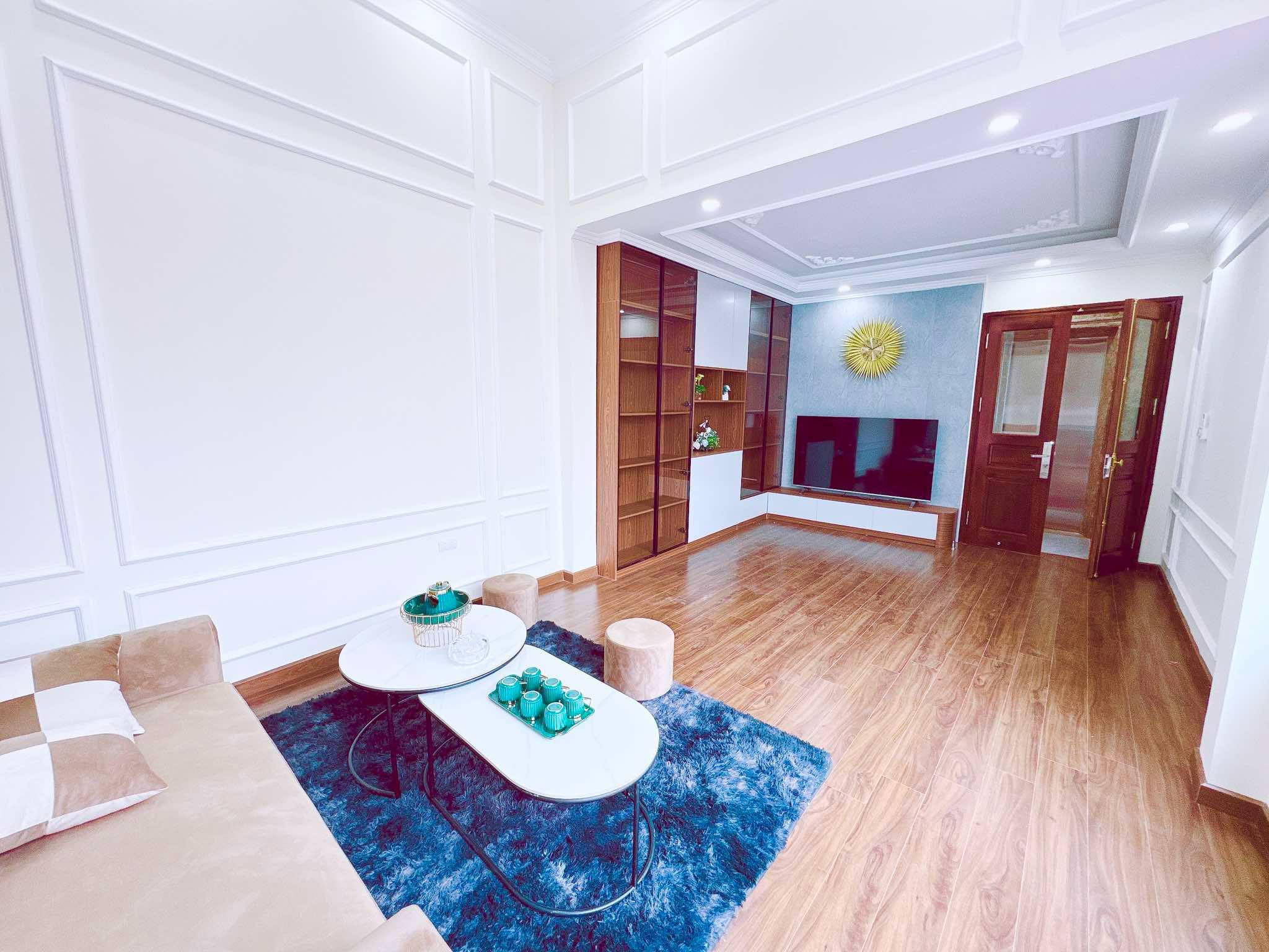 NHÀ NGUYỄN VĂN HUYÊN - PHÂN LÔ - Ô TÔ - SĐCC -LH: EM HOÀNG PHÚ NHÀ ĐẸP - 0969577586 - Ảnh 3