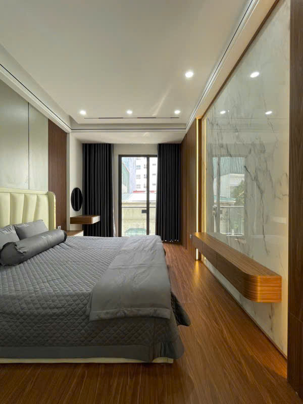 CỰC PHẨM NHÀ MỚI LÕI GIA THỤY 40M, 6T, GARA, THANG MÁY, NỞ HẬU, FULL NỘI THẤT,AN SINH ĐỈNH - Ảnh 4