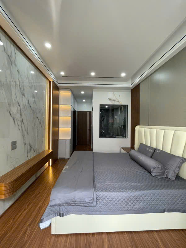 CỰC PHẨM NHÀ MỚI NGUYỄN SƠN 40M, 6T, GARA, THANG MÁY, NỞ HẬU, FULL NỘI THẤT,AN SINH ĐỈNH - Ảnh 2