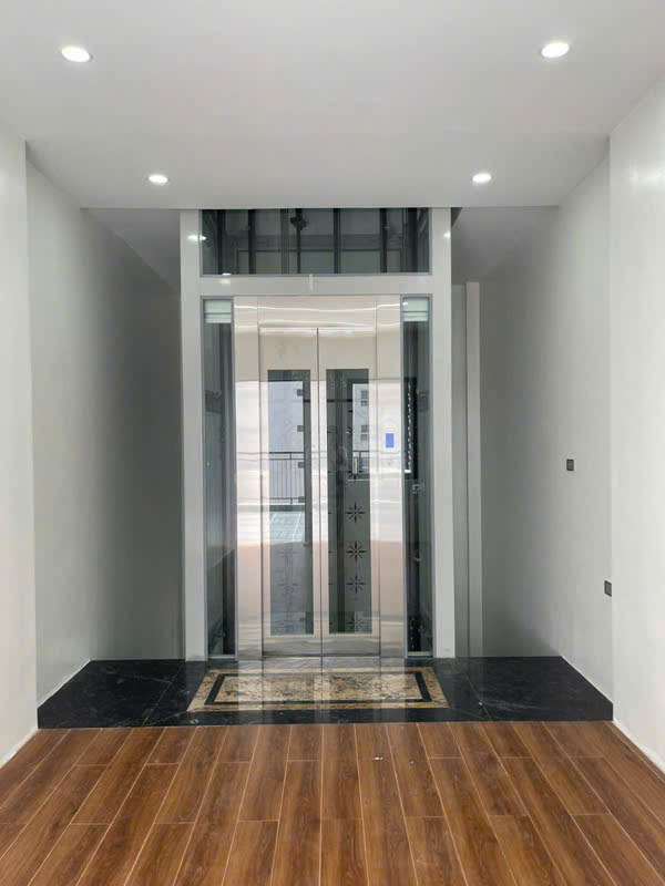 CỰC PHẨM NHÀ MỚI NGUYỄN SƠN 40M, 6T, GARA, THANG MÁY, NỞ HẬU, FULL NỘI THẤT,AN SINH ĐỈNH - Ảnh chính