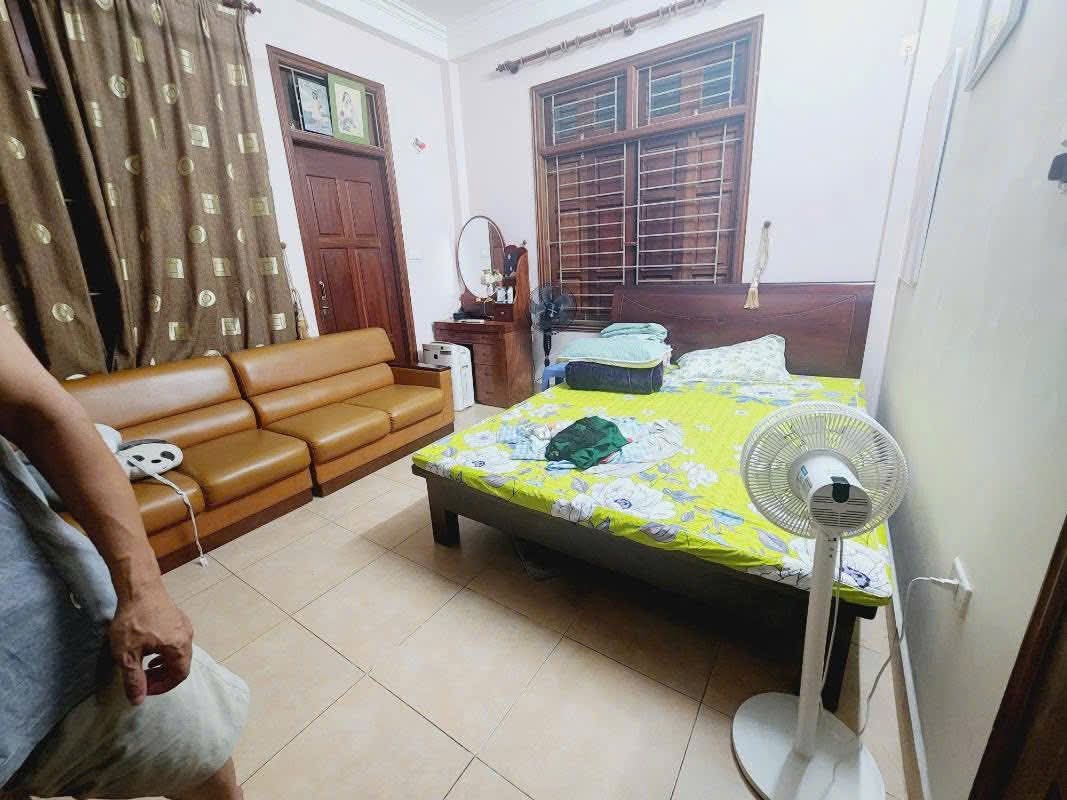 BÁN NHÀ NGÕ 193 PHỐ TRUNG KÍNH CẦU GIẤY - MẶT NGÕ Ô TÔ KINH DOANH - 4 TẦNG - DT 52.5M2 GIÁ 19 TỶ - Ảnh 3